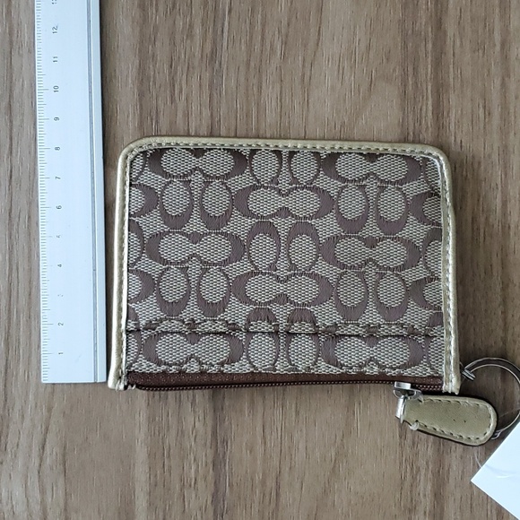 Coach Coin Card Holder Wallet - Picture 3 of 6